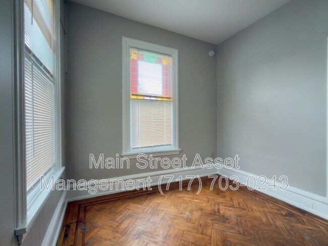 Building Photo - 2011 N 3rd St