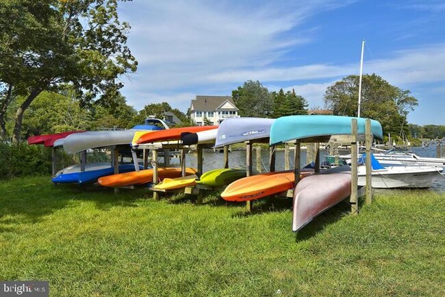 Building Photo - 123 Lee Dr