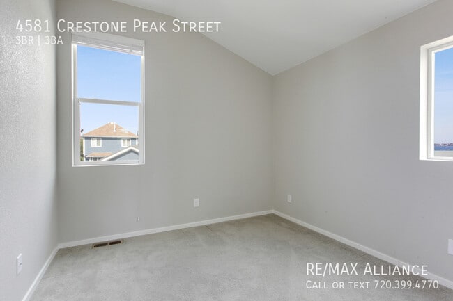 Building Photo - 4581 Crestone Peak St