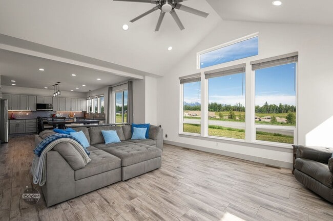 Building Photo - Premium 4BR Rental in The Ranch | Stunning Mountain Views | Easy Community Location | Automatic G...