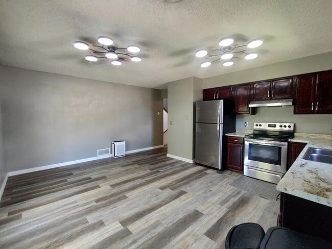 Building Photo - Gorgeous Home for Rent