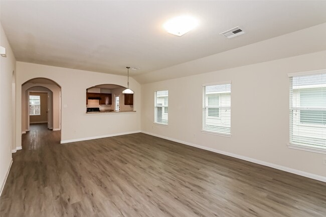 Building Photo - 5542 Latta Plantation Dr