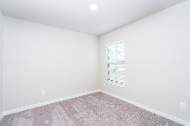 Building Photo - 17536 Rosewood Manor Ln