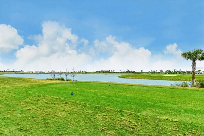Building Photo - 12180 Wellen Golf St