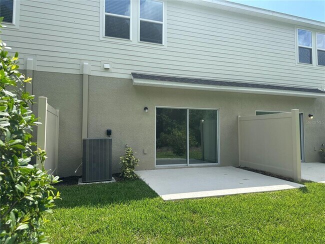 Building Photo - 2089 Hallier Cv