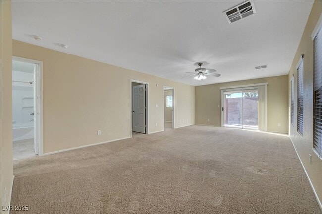 Building Photo - 5052 Whistling Acres Ave