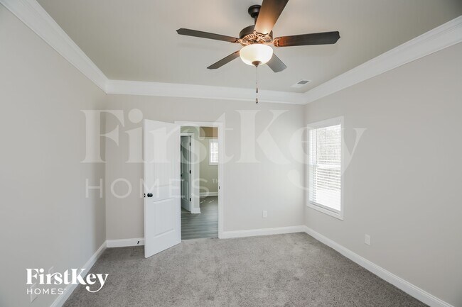 Building Photo - 113 Cranbrooke Ln