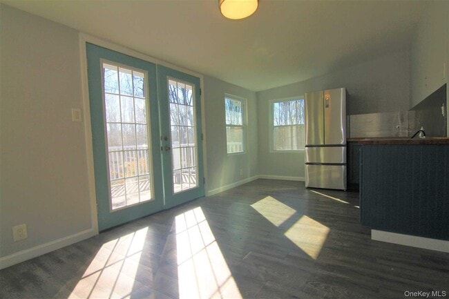 Building Photo - 71 Miller Rd