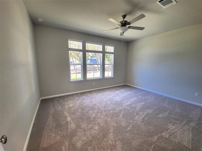 Building Photo - 345 Aqua Spgs Aly