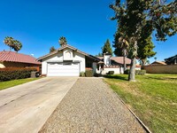 Building Photo - 3bd/2ba House - Bay Ave.