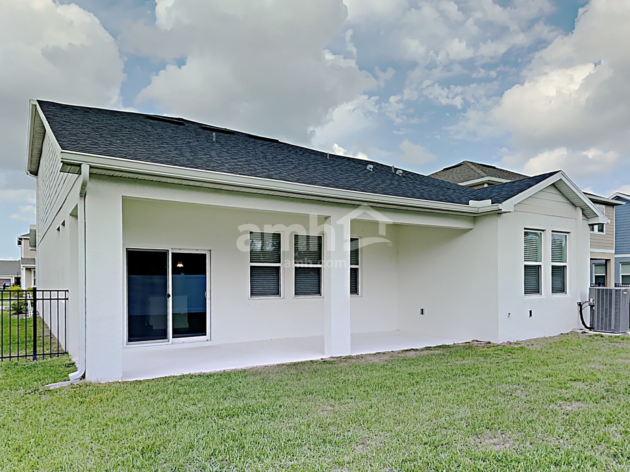 Building Photo - 505 Pine Terrace Dr