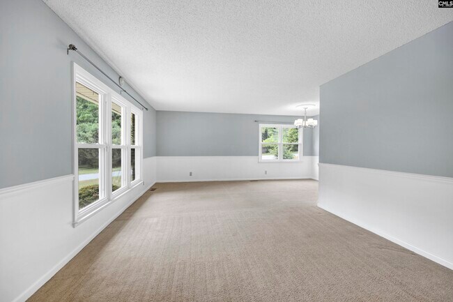 Building Photo - 101 Stuart Ln