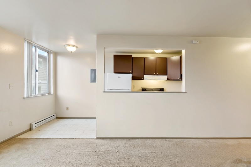 Building Photo - 5515 15th Ave NE