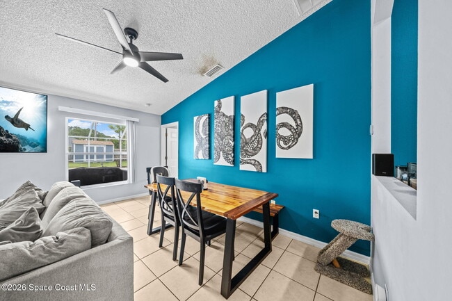 Building Photo - 831 Koln Ct NW