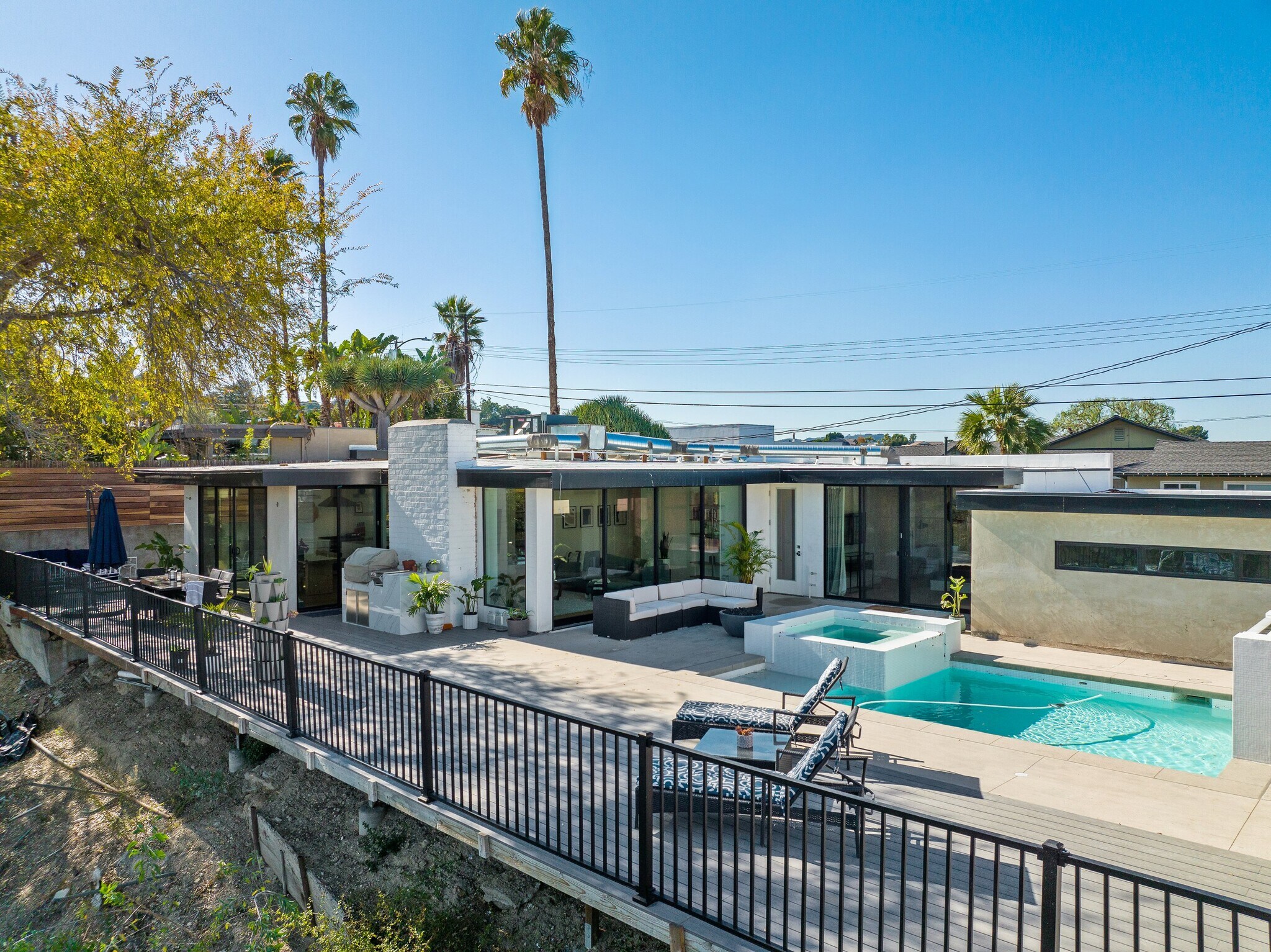 Building Photo - 3632 Beverly Ridge Dr