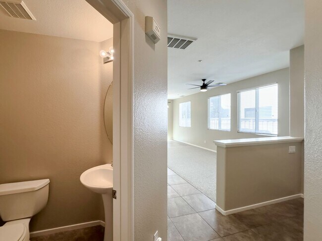 Building Photo - Townhome For Rent In Murrieta with TWO Pri...