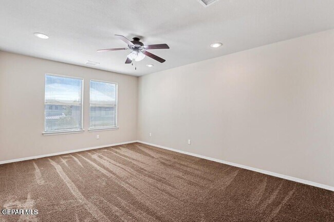 Building Photo - 2047 Dreamlight Pl
