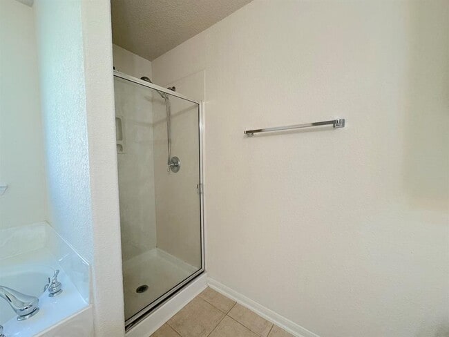 Building Photo - 9314 Alzaada Ln