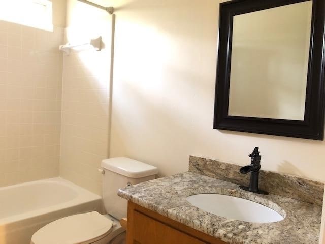 Building Photo - 8736 Minnow Creek Dr