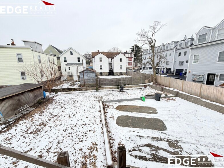 Building Photo - 46 Shannon St