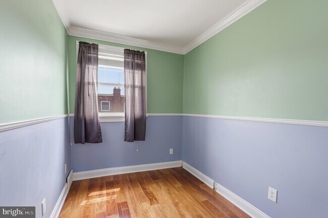 Building Photo - 6623 Tabor Ave