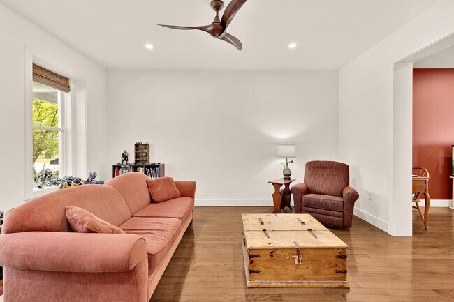 Building Photo - 4012 7th St NW