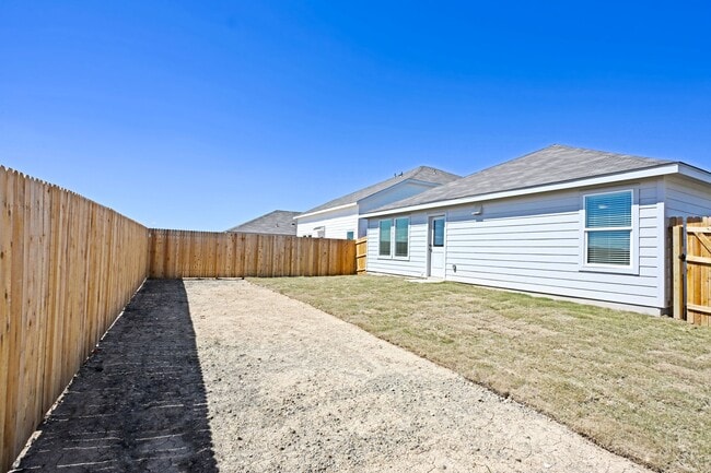 Building Photo - 1805 Stonechat