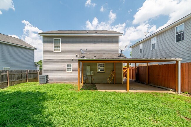 Building Photo - 1053 Brianna Way