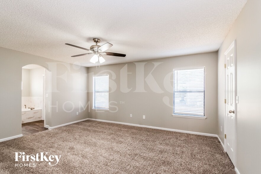 Building Photo - 5541 Broadgate Ct
