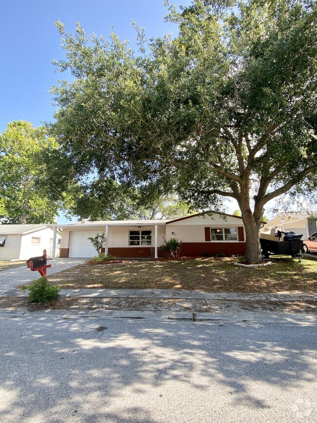 Building Photo - 6311 Edenmore Ave