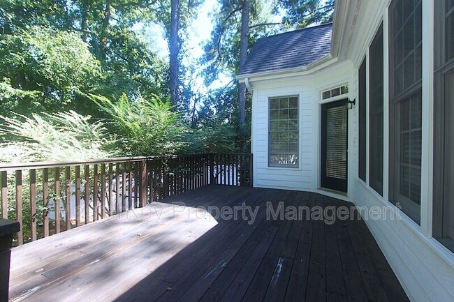 Building Photo - 4924 Olde Millcrest Ct