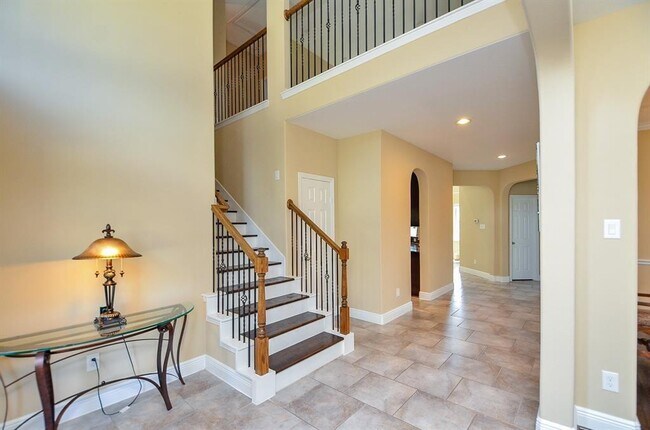 Building Photo - 5910 Bristol Path Ln
