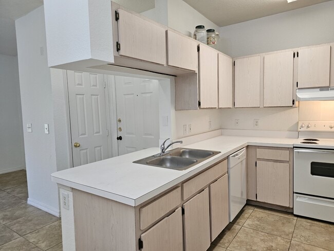 Building Photo - 13235 Sanctuary Cove Dr