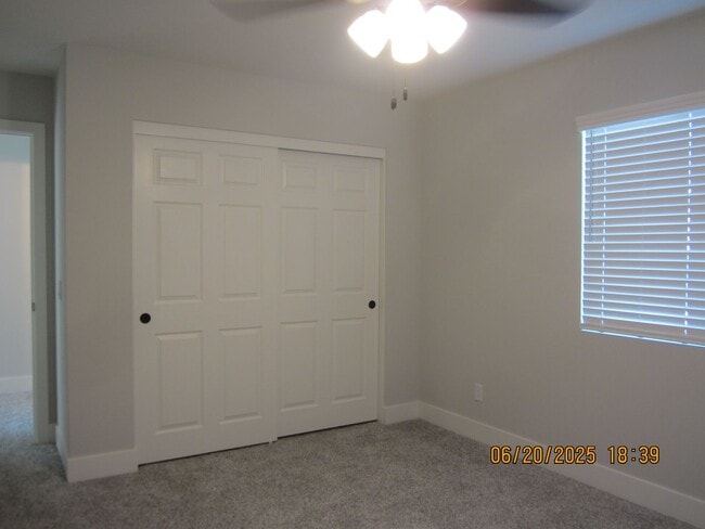 Building Photo - BRAND NEW HOME