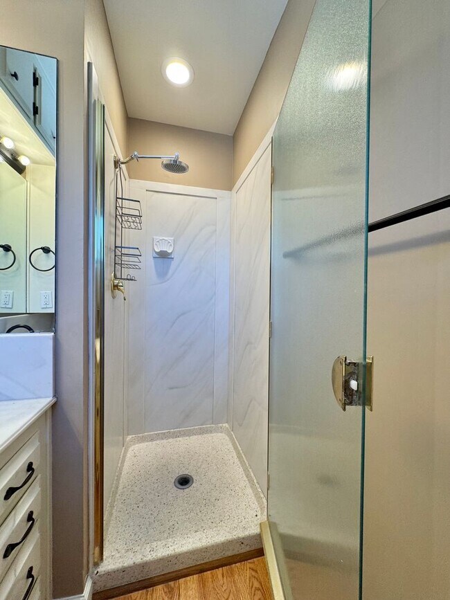 Building Photo - TENTATIVELY RENTED Classic Napa Bel Aire H...