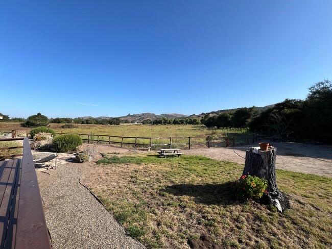 Building Photo - Five-Acre Country Home Nestled in the Sant...