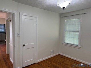 Building Photo - 1406 Myradare Dr