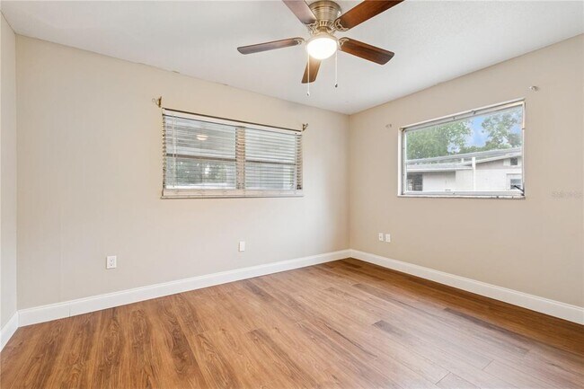 Building Photo - 941 Grey Oak Ct