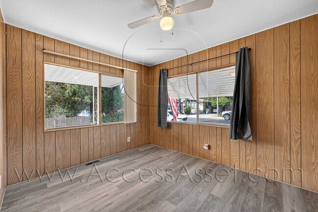 Building Photo - 16450 Monterey St