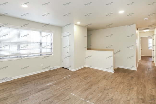 Building Photo - 1620 NW 67th St