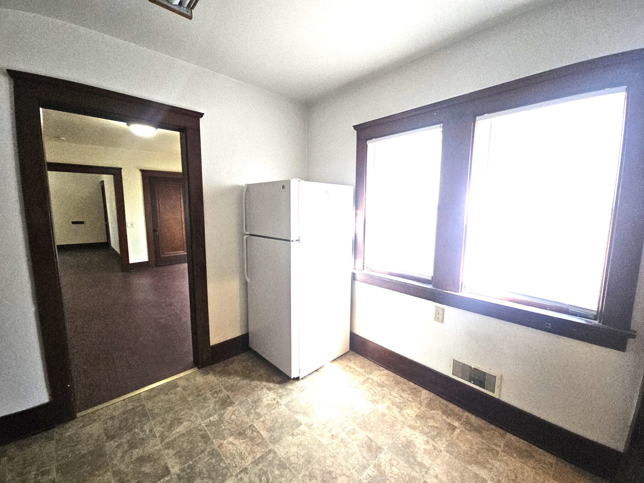 Kitchen - 106 Cherry St