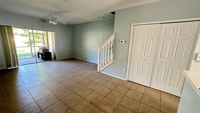Building Photo - 1400 Costa Mesa Dr