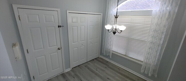 Building Photo - 2155 S Cranbrook Ave