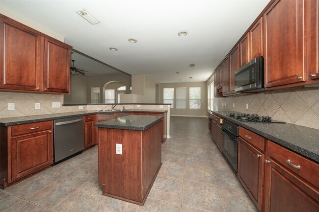 Building Photo - 14410 Floret Estates Ln