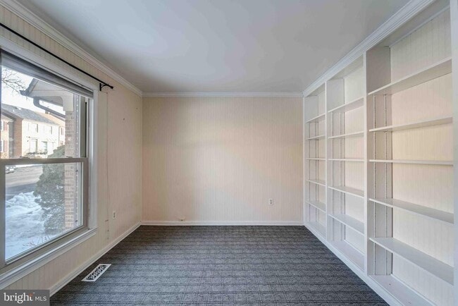 Building Photo - 7713 Bristol Square Ct