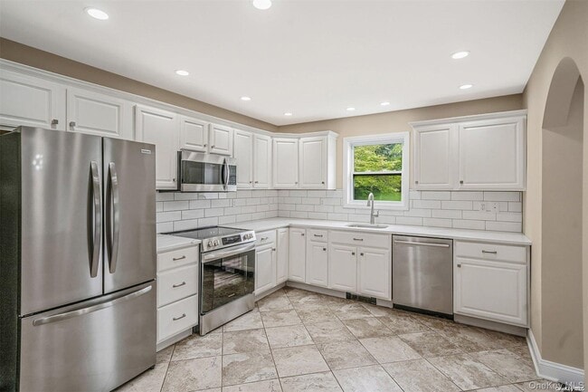 Building Photo - 278 Pipe Stave Hollow Rd