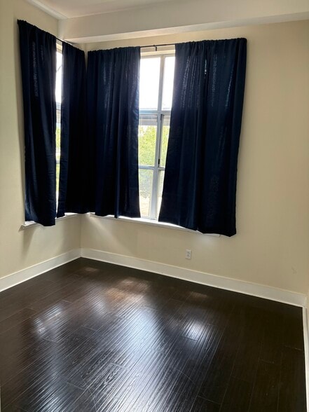 Bedroom 2 - 289 3rd St