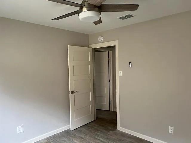 Building Photo - 5915 Mission Ridge Dr