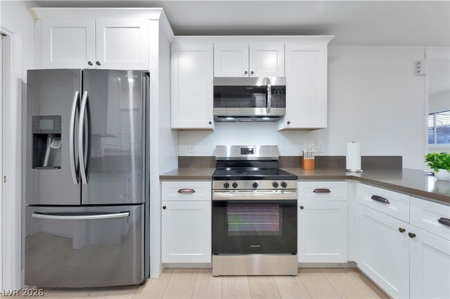 Building Photo - 105 Marigold Ln