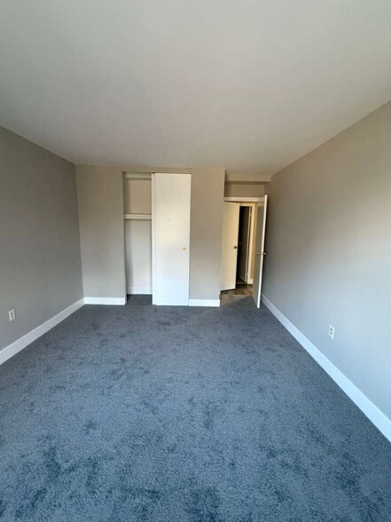 Building Photo - 1112 Riverside Ave.